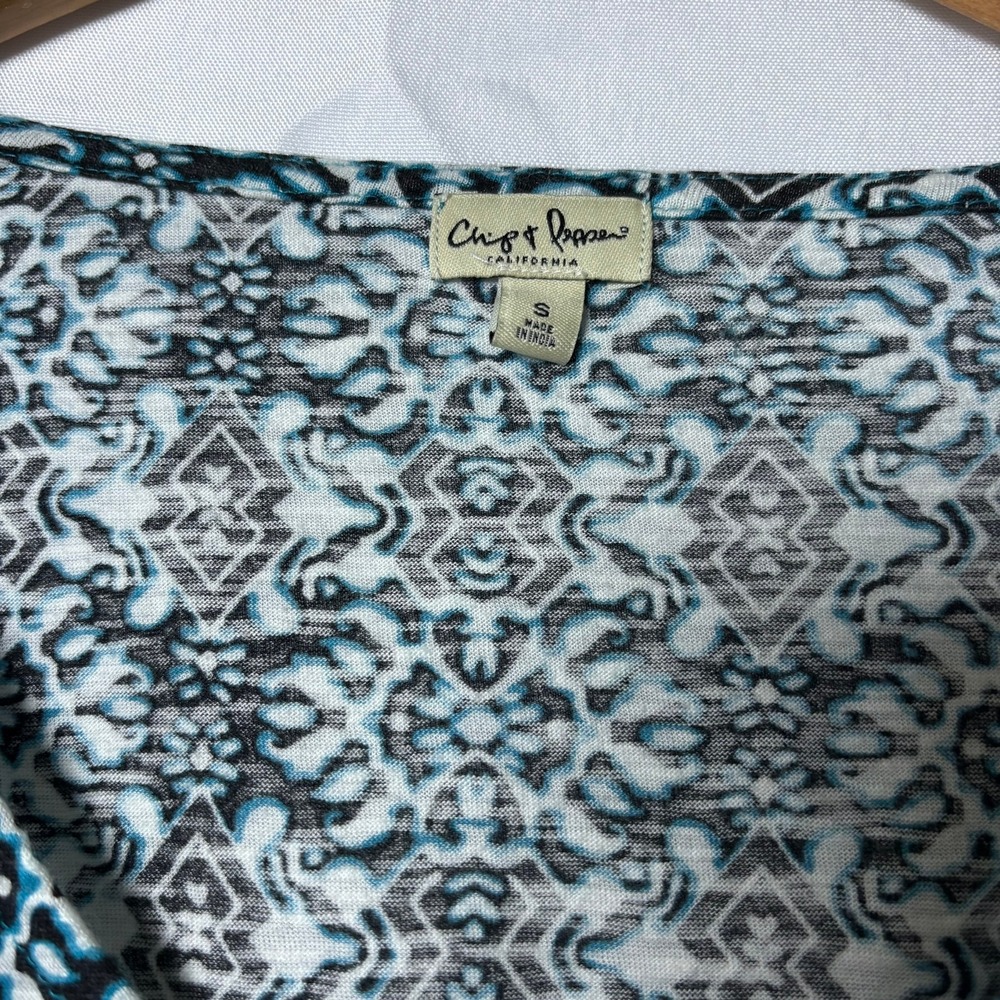 Chip & Pepper Mixed Print Top Women Size S Blue Lace Accent V-Neck Long Sleeve - Picture 4 of 5